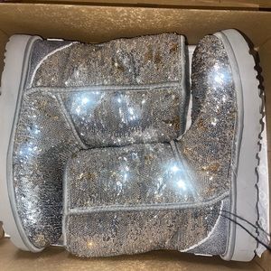 UGG Classic Short Sequin